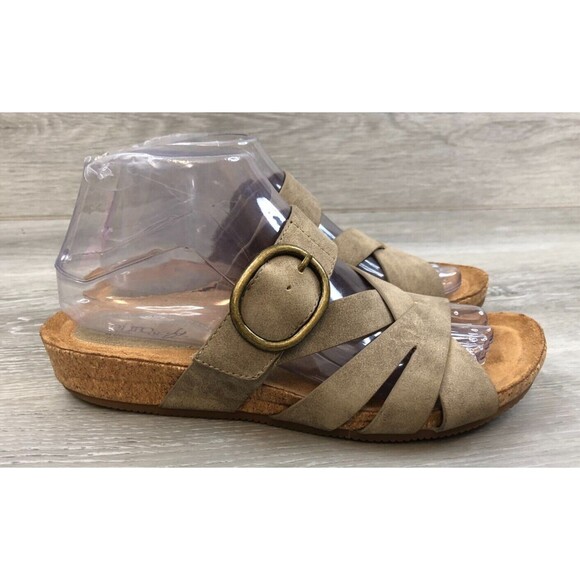 Sofft Shoes - Euro Soft by Sofft Gwenda ES0036508 Women 8M Brown Leather Slip-On Slide Sandal